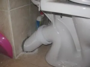 Замена гофры унитаза